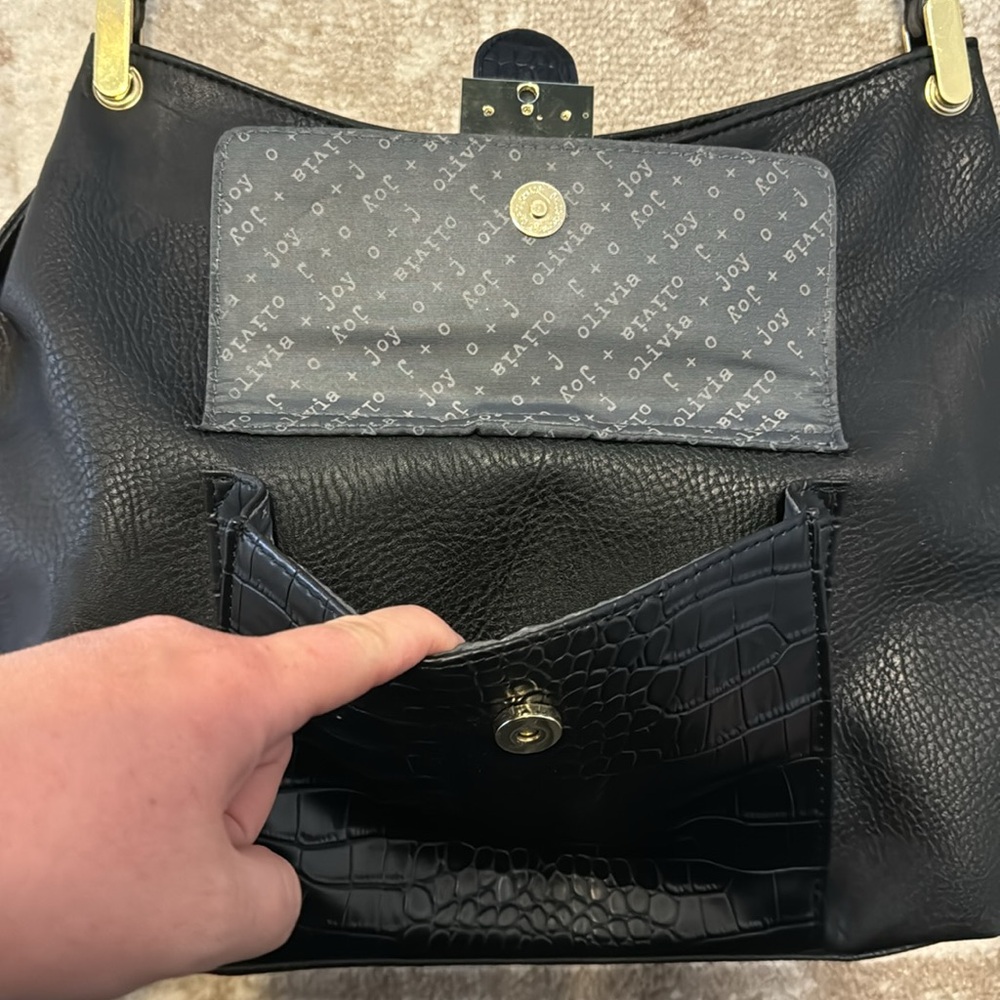 Olivia + Joy black shoulder handbag - Picture 4 of 5